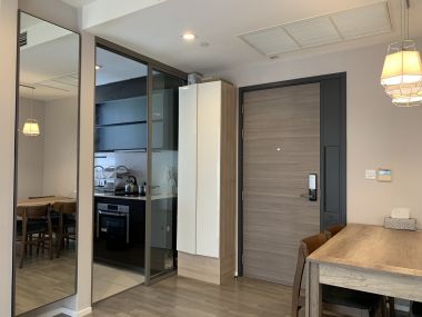 Best Price In The Project!! 65 Sq.m 2BR 2BA Corner Unit for SALE at The Room Sathorn - St. Louis