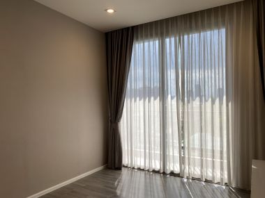 Best Price In The Project!! 65 Sq.m 2BR 2BA Corner Unit for SALE at The Room Sathorn - St. Louis