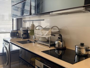 Best Price In The Project!! 65 Sq.m 2BR 2BA Corner Unit for SALE at The Room Sathorn - St. Louis