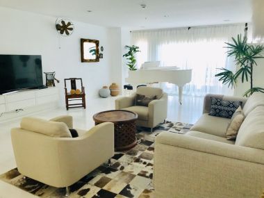 Scandinavian modern Duplex Penthouse 3Bed 4 Bath for Sale at Serene Place Sukhumvit 24
