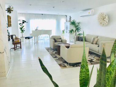 Scandinavian modern Duplex Penthouse 3Bed 4 Bath for Sale at Serene Place Sukhumvit 24