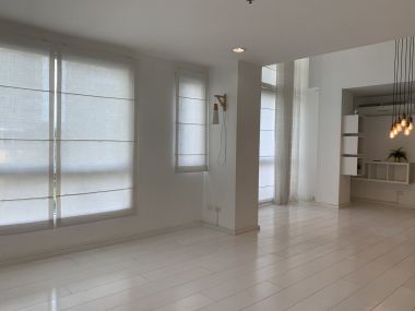 Scandinavian modern Duplex Penthouse 3Bed 4 Bath for Sale at Serene Place Sukhumvit 24