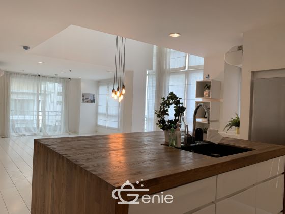 Scandinavian modern Duplex Penthouse 3Bed 4 Bath for Sale at Serene Place Sukhumvit 24