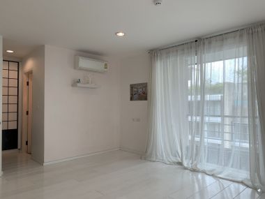 Scandinavian modern Duplex Penthouse 3Bed 4 Bath for Sale at Serene Place Sukhumvit 24