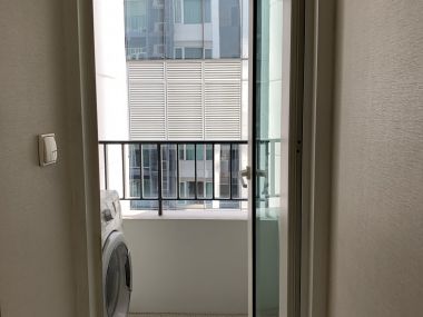 2 Bed 2 Bath with pool view at Siri at Sukhumvit in Thonglor for Sale with Tenant