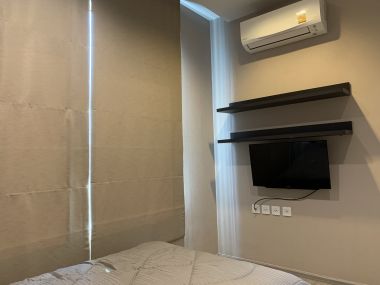 2 Bed 2 Bath with pool view at Siri at Sukhumvit in Thonglor for Sale with Tenant