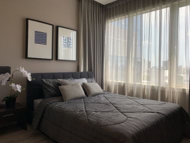 2 Bed 2 Bath with pool view at Siri at Sukhumvit in Thonglor for Sale with Tenant