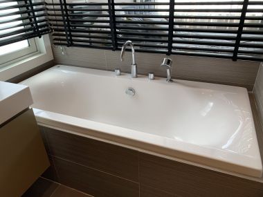 2 Bed 2 Bath with pool view at Siri at Sukhumvit in Thonglor for Sale with Tenant