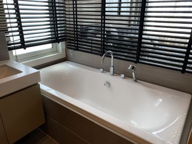 2 Bed 2 Bath with pool view at Siri at Sukhumvit in Thonglor for Sale with Tenant