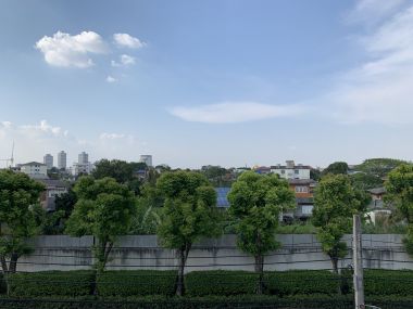 ขาย! Town Home หมู่บ้าน บ้านใหม่ พระราม 9- ศรีครินทร์ 3 ห้องนอน 3 ห้องนอน 3 ชั้น 21 ตรว.  เพียง 4,500,000 บาท เฟอร์นิเจอร์ครบพร้อมเข้าอยู่