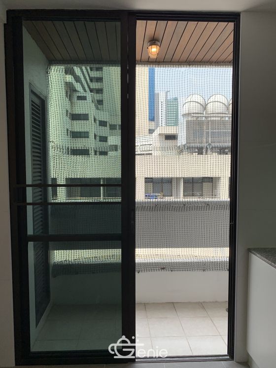 ปล่อยเช่า!!! Mini House Apartment ราคาพิเศษ เพียง 45, 000 บาท/เดือน 2 ห้องนอน 2 ห้องน้ำ 160ตรม ห้องใหญ่อยู่สบาย ใกล้ BTS สุรศักดิ์ เฟอร์นิเจอร์ครบพร้อมเข้าอยู่