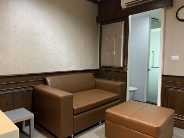 Condo A Space ID Asoke-Ratchada 32.82 sqm., next to MRT Rama 9, new room