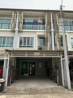 Hot Deal!!! For rent! !! at Townhome The Plant Citi Chaengwattana 25, 000THB/month 3 Bedroom 3 Bathroom Fully furnished