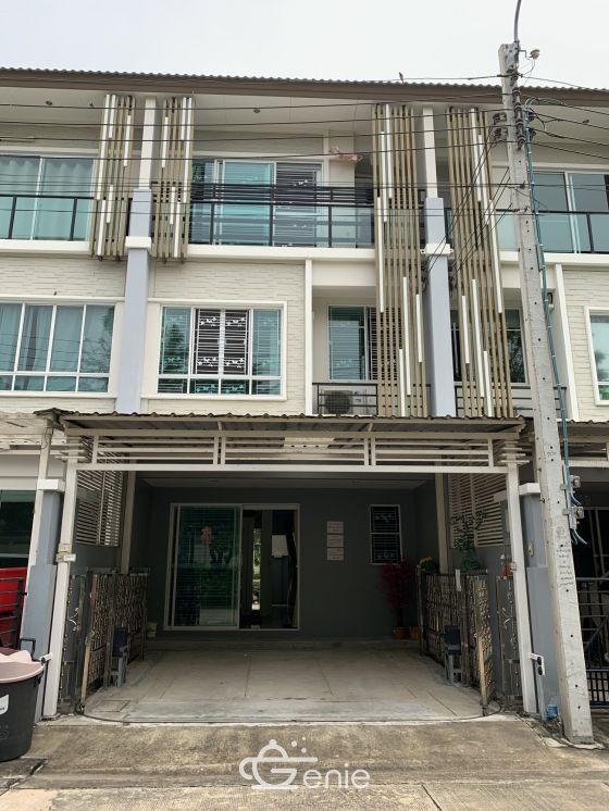 Hot Deal!!! For rent! !! at Townhome The Plant Citi Chaengwattana 25, 000THB/month 3 Bedroom 3 Bathroom Fully furnished