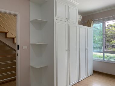 ลดสุดๆ ถูกกว่านี้ไม่มีอีกแล้ว!!** ปล่อยเช่าทาวน์โฮม ** The Plant Citi แจ้งวัฒนะ ในราคาเพียง 25, 000บาท/เดือน 3 ชั้น 3 ห้องนอน 3 ห้องน้ำ ขนาด 25 ตรว. พื้นที่ใช้สอย 180 ตรม. เฟอร์นิเจอร์ครบพร้อมเข้าอยู่