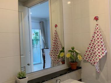 ลดสุดๆ ถูกกว่านี้ไม่มีอีกแล้ว!!** ปล่อยเช่าทาวน์โฮม ** The Plant Citi แจ้งวัฒนะ ในราคาเพียง 25, 000บาท/เดือน 3 ชั้น 3 ห้องนอน 3 ห้องน้ำ ขนาด 25 ตรว. พื้นที่ใช้สอย 180 ตรม. เฟอร์นิเจอร์ครบพร้อมเข้าอยู่