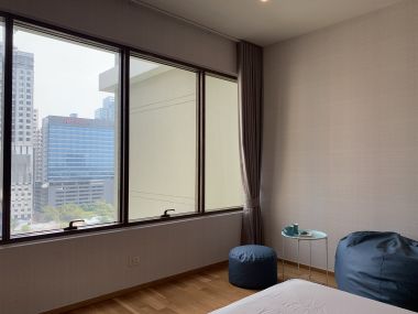 Special price!!! for rent! at The Emporio Place 2 Bedroom 3 Bathroom 65, 000THB/month Fully furnished