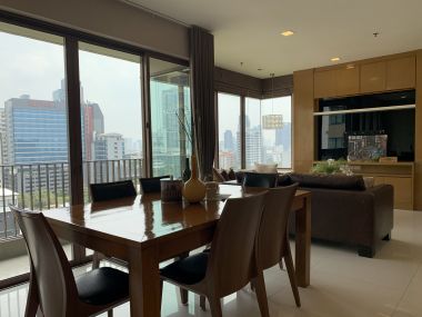 Special price!!! for rent! at The Emporio Place 2 Bedroom 3 Bathroom 65, 000THB/month Fully furnished