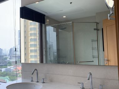 Special price!!! for rent! at The Emporio Place 2 Bedroom 3 Bathroom 65, 000THB/month Fully furnished