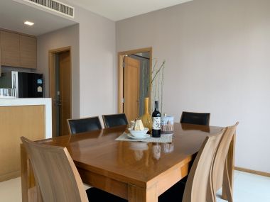 Special price!!! for rent! at The Emporio Place 2 Bedroom 3 Bathroom 65, 000THB/month Fully furnished