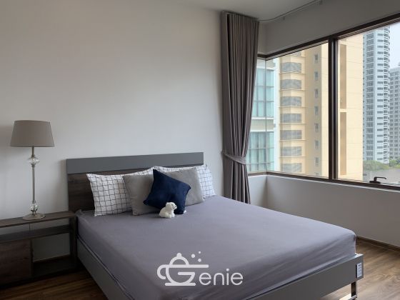 Special price!!! for rent! at The Emporio Place 2 Bedroom 3 Bathroom 65, 000THB/month Fully furnished