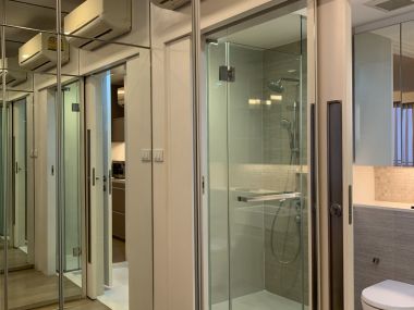 For rent! !! at MODE Sukhumvit 61 1 Bedroom 1 Bathroom 38, 000/month Fully furnished