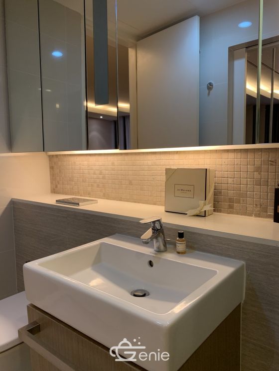 For rent! !! at MODE Sukhumvit 61 1 Bedroom 1 Bathroom 38, 000/month Fully furnished