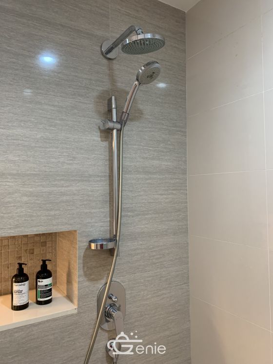 For rent! !! at MODE Sukhumvit 61 1 Bedroom 1 Bathroom 38, 000/month Fully furnished