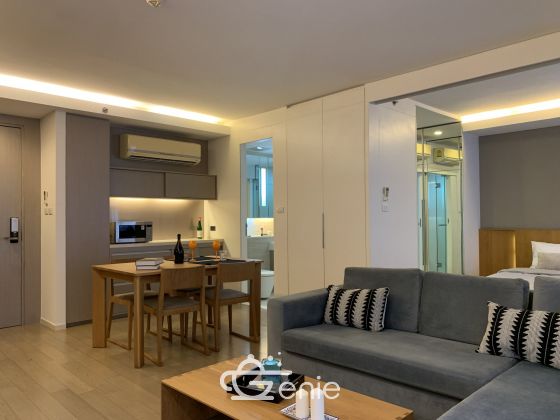 For rent! !! at MODE Sukhumvit 61 1 Bedroom 1 Bathroom 38, 000/month Fully furnished