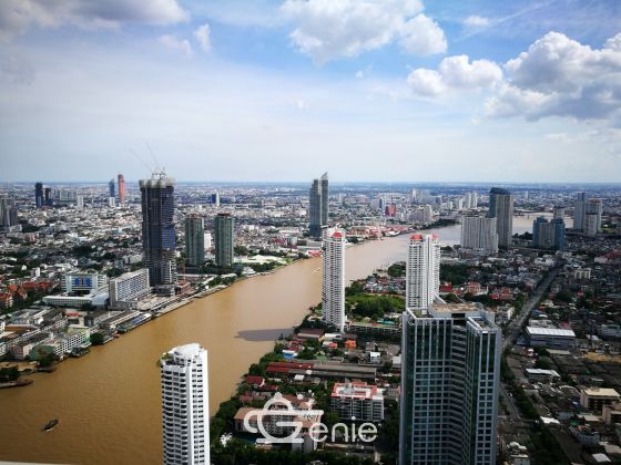 Luxury 3 bedroom unit with panorama view of Chaopraya River