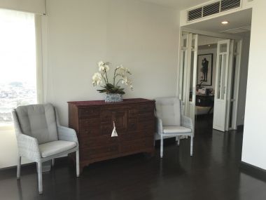 For Sell , Unique unit by the River with guarantee return