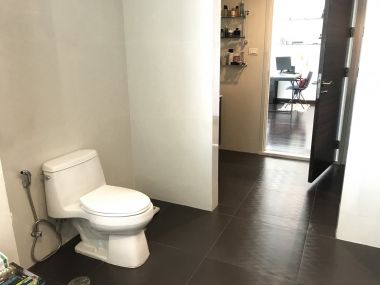 For Sell , Unique unit by the River with guarantee return