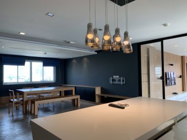 ลดสุดๆประชดโควิด ให้เช่า!!! บ้านปลัดสมภพ Penthouse ในราคาเพียง 35, 000บาท/เดือน 2 ห้องนอน 2 ห้องน้ำ ห้องใหญ่อยู่สบาย 180 ตรม.+ดาดฟ้า 100 ตรม. ใกล้ BTS วงเวียนใหญ่ เฟอร์นิเจอร์ครบพร้อมเข้าอยู่