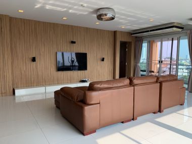 ลดสุดๆประชดโควิด ให้เช่า!!! บ้านปลัดสมภพ Penthouse ในราคาเพียง 35, 000บาท/เดือน 2 ห้องนอน 2 ห้องน้ำ ห้องใหญ่อยู่สบาย 180 ตรม.+ดาดฟ้า 100 ตรม. ใกล้ BTS วงเวียนใหญ่ เฟอร์นิเจอร์ครบพร้อมเข้าอยู่