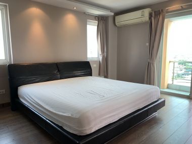 ลดสุดๆประชดโควิด ให้เช่า!!! บ้านปลัดสมภพ Penthouse ในราคาเพียง 35, 000บาท/เดือน 2 ห้องนอน 2 ห้องน้ำ ห้องใหญ่อยู่สบาย 180 ตรม.+ดาดฟ้า 100 ตรม. ใกล้ BTS วงเวียนใหญ่ เฟอร์นิเจอร์ครบพร้อมเข้าอยู่