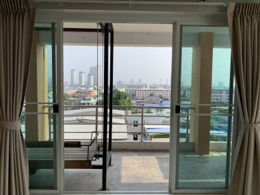 ลดสุดๆประชดโควิด ให้เช่า!!! บ้านปลัดสมภพ Penthouse ในราคาเพียง 35, 000บาท/เดือน 2 ห้องนอน 2 ห้องน้ำ ห้องใหญ่อยู่สบาย 180 ตรม.+ดาดฟ้า 100 ตรม. ใกล้ BTS วงเวียนใหญ่ เฟอร์นิเจอร์ครบพร้อมเข้าอยู่