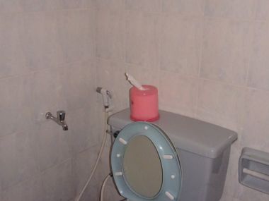 Duriya charima , Rama 9 soi 13