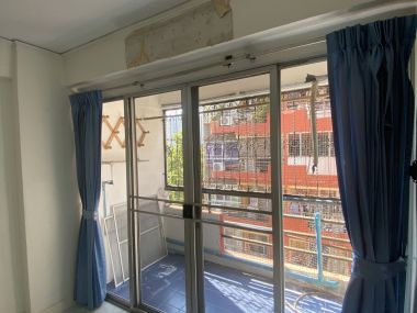 Duriya charima , Rama 9 soi 13