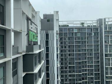 For Sale or Rent! at Idoe Mobi Sukhumvit 81  Type Duplex 2 Bedroom 2 Bathroom 60 sqm. Floor 22nd  Selling Price 7,000,000 THB Rental Price 20,000 THB/Month Fully furnished (Can Negotiate)