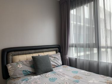 For Sale or Rent! at Idoe Mobi Sukhumvit 81  Type Duplex 2 Bedroom 2 Bathroom 60 sqm. Floor 22nd  Selling Price 7,000,000 THB Rental Price 20,000 THB/Month Fully furnished (Can Negotiate)