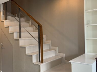 For Sale or Rent! at Idoe Mobi Sukhumvit 81  Type Duplex 2 Bedroom 2 Bathroom 60 sqm. Floor 22nd  Selling Price 7,000,000 THB Rental Price 20,000 THB/Month Fully furnished (Can Negotiate)