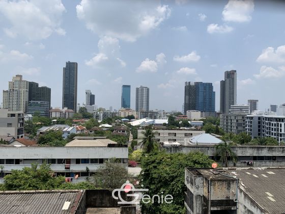 Thonglor Tower Condominium Large 3Br-2Ba, 100 sqm