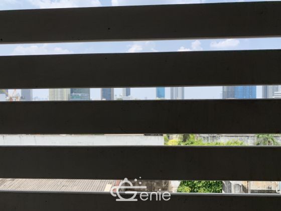 Thonglor Tower Condominium Large 3Br-2Ba, 100 sqm