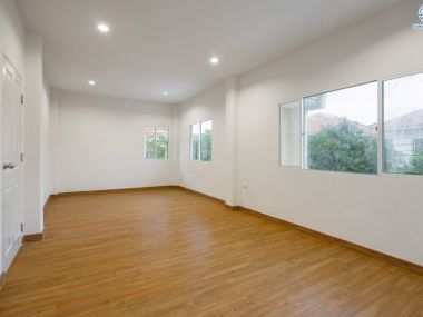 (**Sold out**) บ้านแฝด ม.ลลิลอินเดอะพาร์ค บางใหญ่  ใกล้ เซ็นทรัลเวสต์เกต ทางด่วน  และ เพียง 5 นาทีถึงรถไฟฟ้าสายสีม่วง สถานีตลาดบางใหญ่