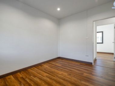 บ้านแฝด ม.ซื่อตรง รัตนาธิเบศร์ ใกล้ เซ็นทรัลรัตนาธิเบศร์ และ ทางด่วน งามวงศ์วาน