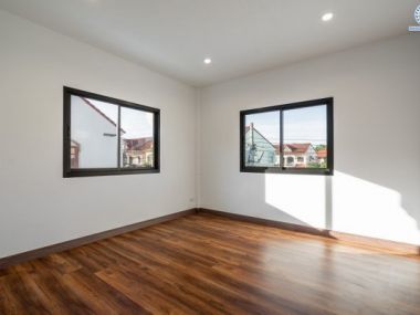 บ้านแฝด ม.ซื่อตรง รัตนาธิเบศร์ ใกล้ เซ็นทรัลรัตนาธิเบศร์ และ ทางด่วน งามวงศ์วาน