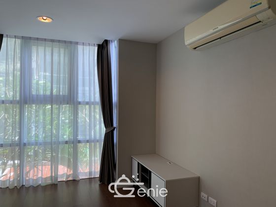 For rent at Belle Grand Rama9 Duplex 5 Bedroom 5 Bathroom Size 225 sqm. Price 120,000 THB/month Fully furnished