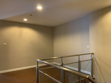 คอนโดให้เช่า! Belle Grand Rama 9 เพียง 100,000บาท/เดือน 5 ห้องนอน 4 ห้องน้ำ Duplex 194 ตรม. ใกล้ MRTพระราม9 เฟอร์นิเจอร์ครบพร้อมเข้าอยู่