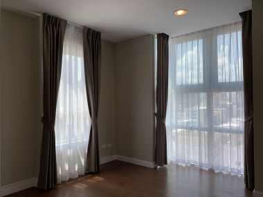 คอนโดให้เช่า! Belle Grand Rama 9 เพียง 100,000บาท/เดือน 5 ห้องนอน 4 ห้องน้ำ Duplex 194 ตรม. ใกล้ MRTพระราม9 เฟอร์นิเจอร์ครบพร้อมเข้าอยู่