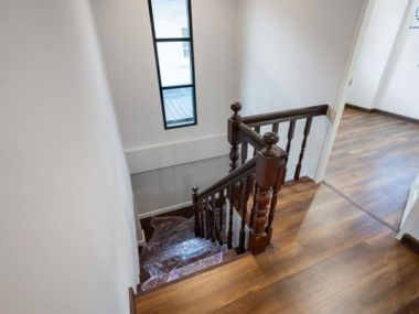 บ้านเดี่ยว ม.มณีรินทร์ รัตนาธิเบศร์-ท่าอิฐ ใกล้ทางด่วน งามวงศ์วาน และ เพียง 10 นาที ถึงรถไฟฟ้า สถานีบางรักน้อยท่าอิฐ